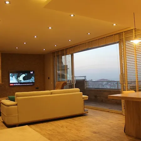 Nur Oda ve Kahvaltı