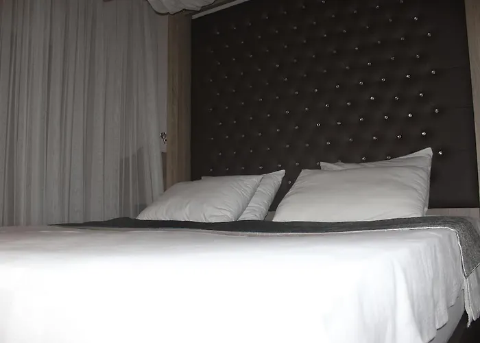 Bed & Breakfast Nur 2*